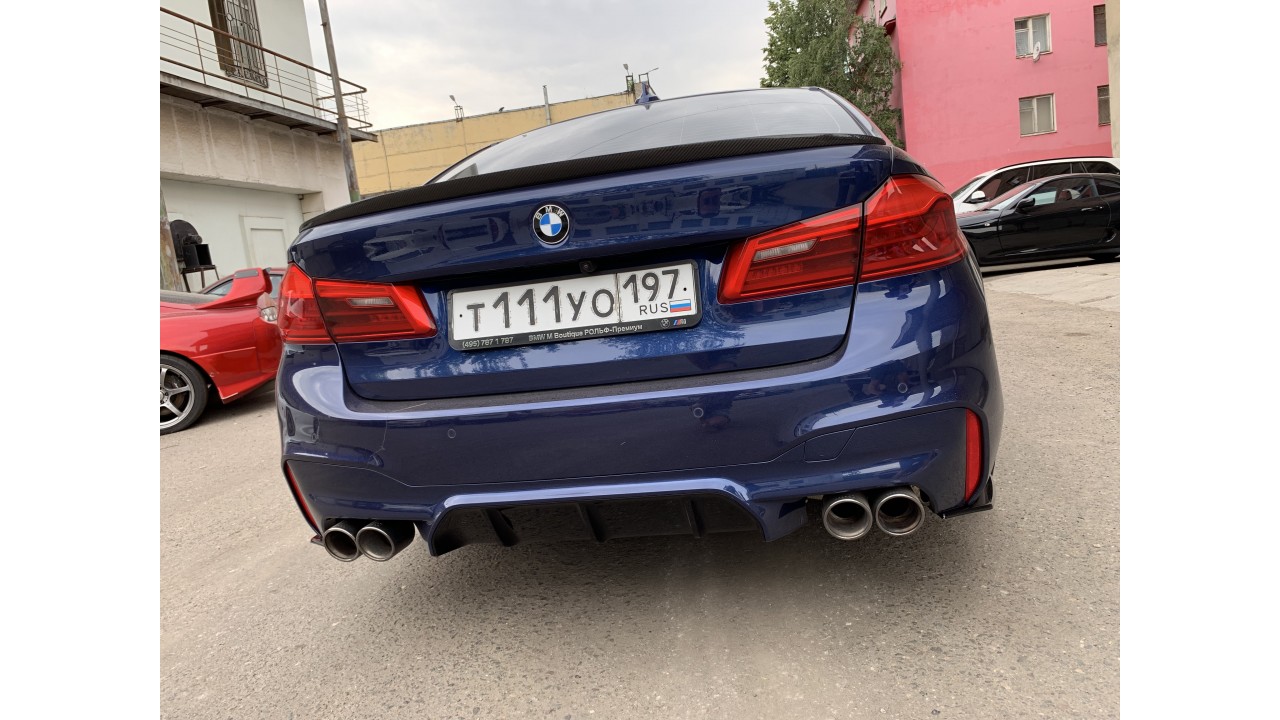 Накладки на задний бампер BMW G30/G31