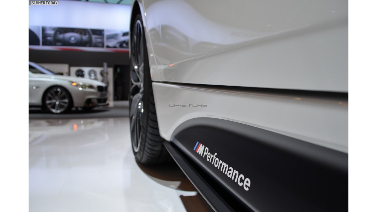 Наклейки боковых порогов M Performance BMW F30